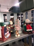 Christmas decorations Battery operated Santa- Santas musical lighthouse