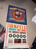 2-albums looney tunes/wheels