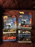 5- HotWheels racing Pit crew collection 1/64 scale