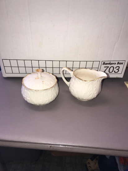 Lenox creamer & sugar