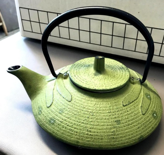 Dragon Fly Iron green teapot made in japan Online Auctions Proxibid