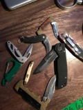 8- pocket knives
