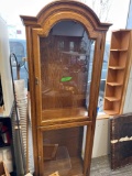 Nice oak curio cabinet, no shelves