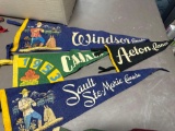 lot of early 1950s state Pendants