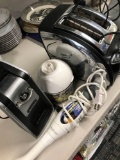 Can opener- cuisinart smart stick/toaster