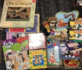 Cat pictures-books-purse-figurines
