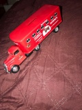 Ertl 1941 Ford truck /trailer Budweiser worlds famous horses champion Clydesdales die cast bank
