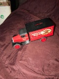 Ertl 1931 Hawkeye Anheuser Busch Inc. delivery truck die cast bank