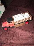 Ertl 1930 2 1/2 ton diamond truck Budweiser die cast bank