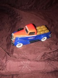 Liberty classics 1936 Dodge Budweiser die cast bank