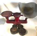 Antique Howe no.1 scale cast iron with 4 weights dated 1867 Rutland,Vt