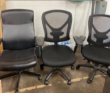 3 office chairs Must Bring Help to Load Come to preview