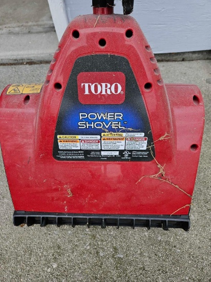 Toro power shovel