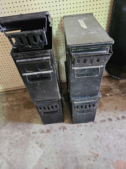 6 metal containers