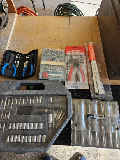 tool lot nut drivers and more