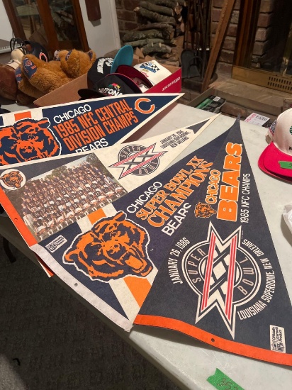 4 Chicago Bears flags