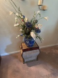 artificial flowers vase and stand - living room