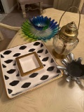 lot of decorative dishes