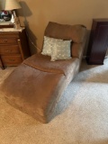 fainting couch - upstairs bedroom
