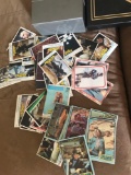Assorted collectible cards Star Wars-battle Star galactica