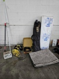 miscellaneous lot including battery charger.g5