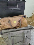 Travel bags. G1.