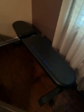 weight bench apartment