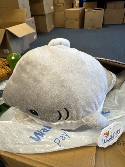 Wishpets 12in shark new with tags