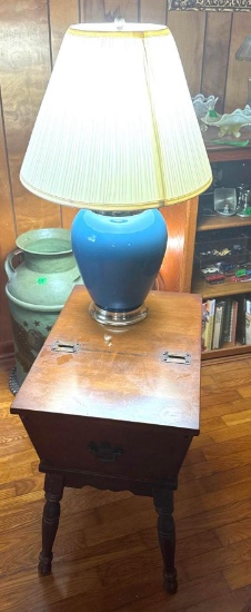 Turquoise Vintage Lamp and Mid Century Flip Top doughbox Box  table