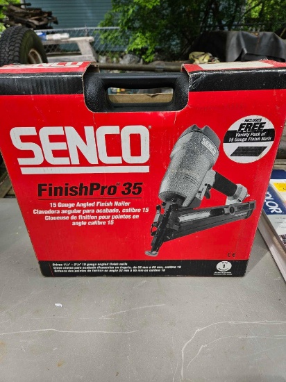 senco 15 gauge angled finish nailer