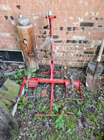 Tractor jack