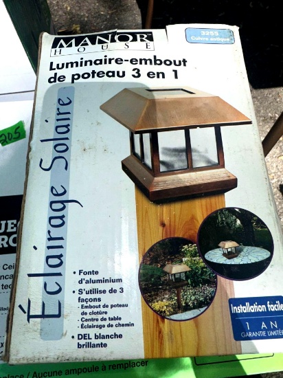 Manor house luminaire embout