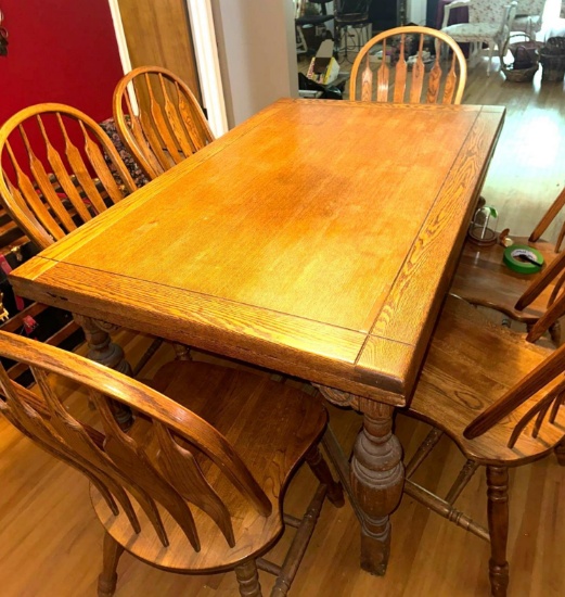 Vintage oak table with 6- chairs