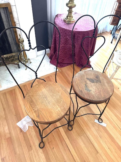 2- matching chairs FR