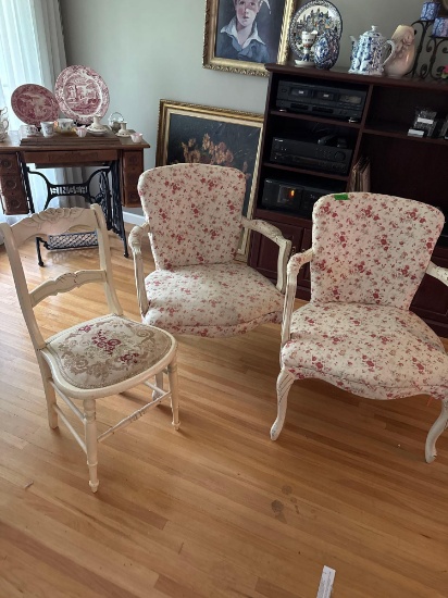 3- Chairs FR