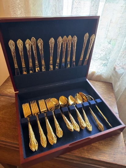 Gold color silverware set Hampton Silversmiths Stainless China 247 B1