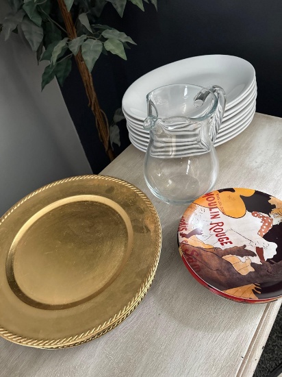 9- gold platters/pitcher/4- centrum poster art plates/9- white plates