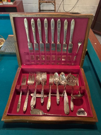 Community Plate Silverware Set Basement