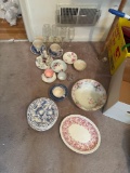 miscellaneous China pieces B1
