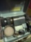 Travel shoe polisher