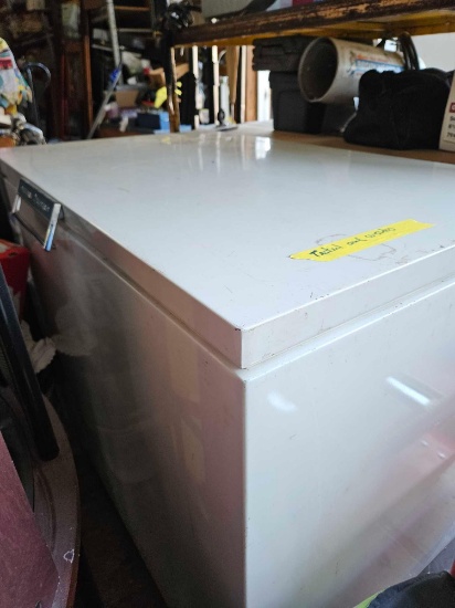 46x29 GE freezer