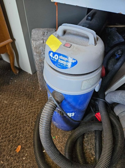 shop vac hang up
