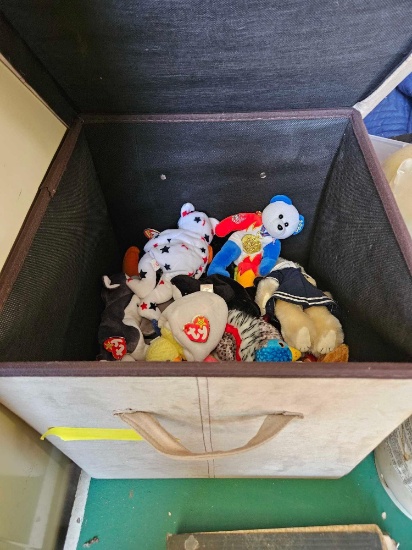 tote of beanie babies