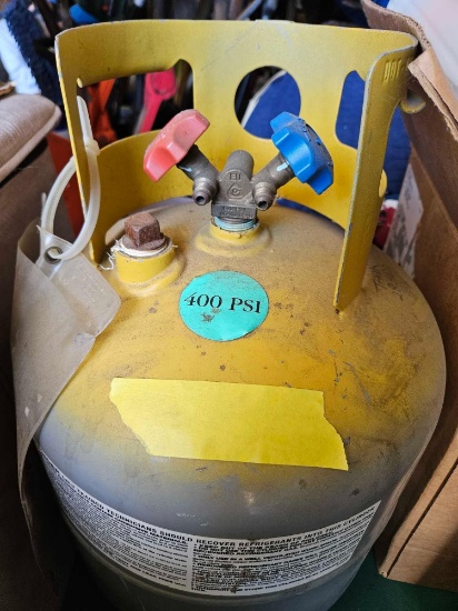 2 valve propane tank