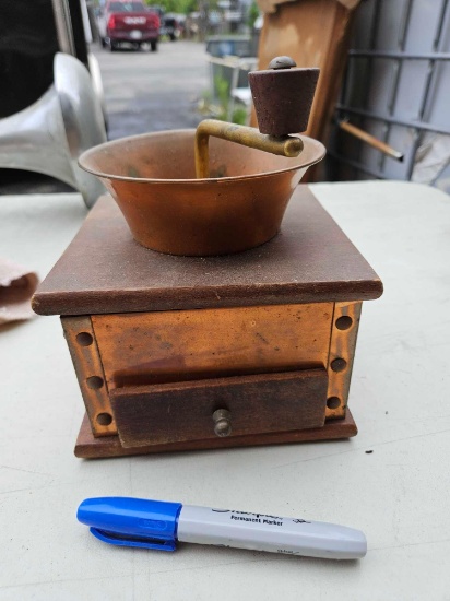 Coffee grinder