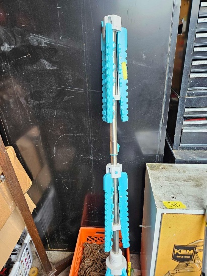 Folding drying rack