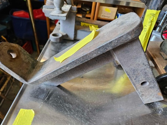 Hitch receiver