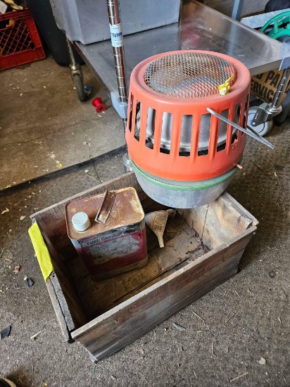 Small portable heater with fuel can