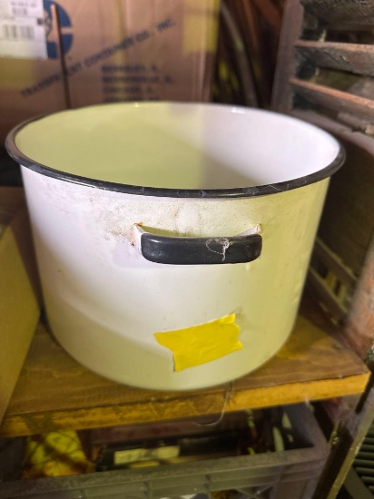 Galvanized pot
