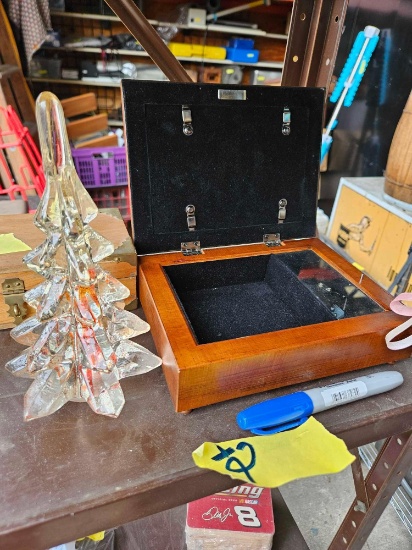 Music box and christmas tree ornament